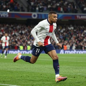 Mbappe chạy đua với thời gian, Saliba gãy tay: Bão chấn thương trước bán kết World Cup